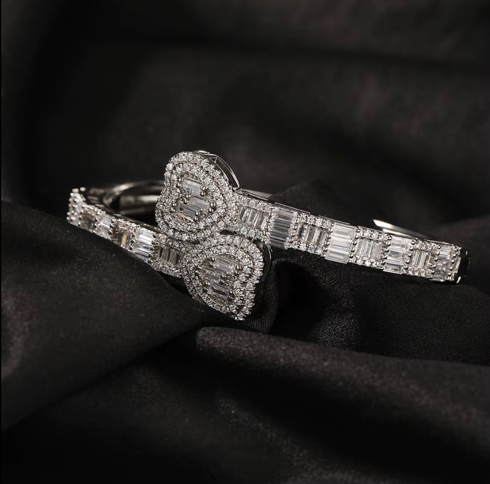 Heart On Ice Bracelet